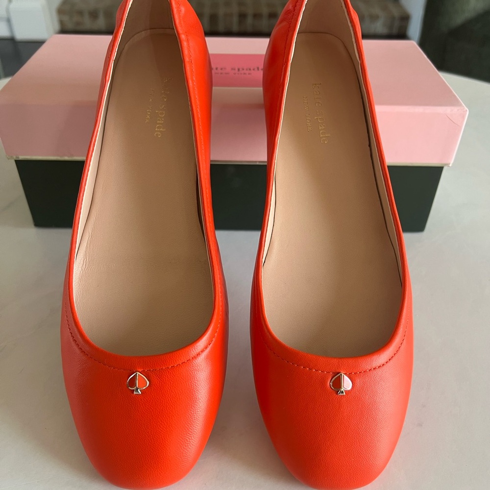 NWB kate spade Orange Leather Ballet Flats with Spade Accent